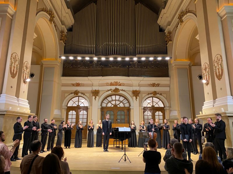 Справжня весна у Львівському органному залі: 40 концертів, екскурсія та виставка у квітні
